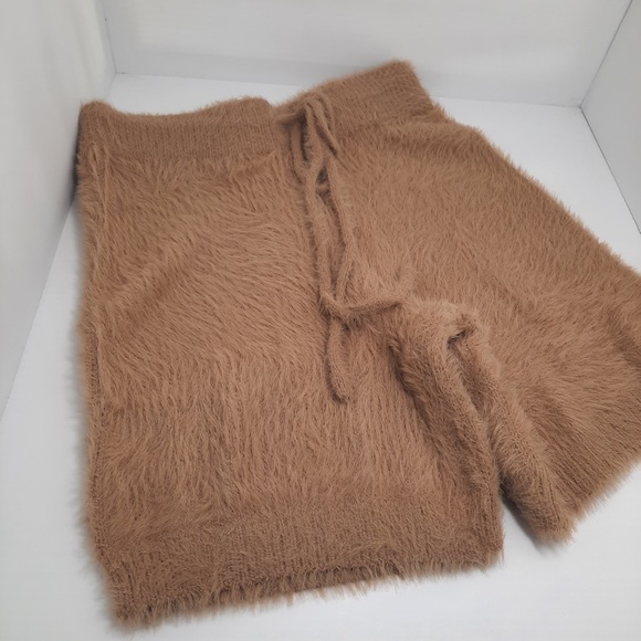 Cozy Drawstring Shorts NWT - Picture 8 of 13
